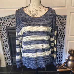 Mine‎ navy and cream sweater, size large, good used condition
